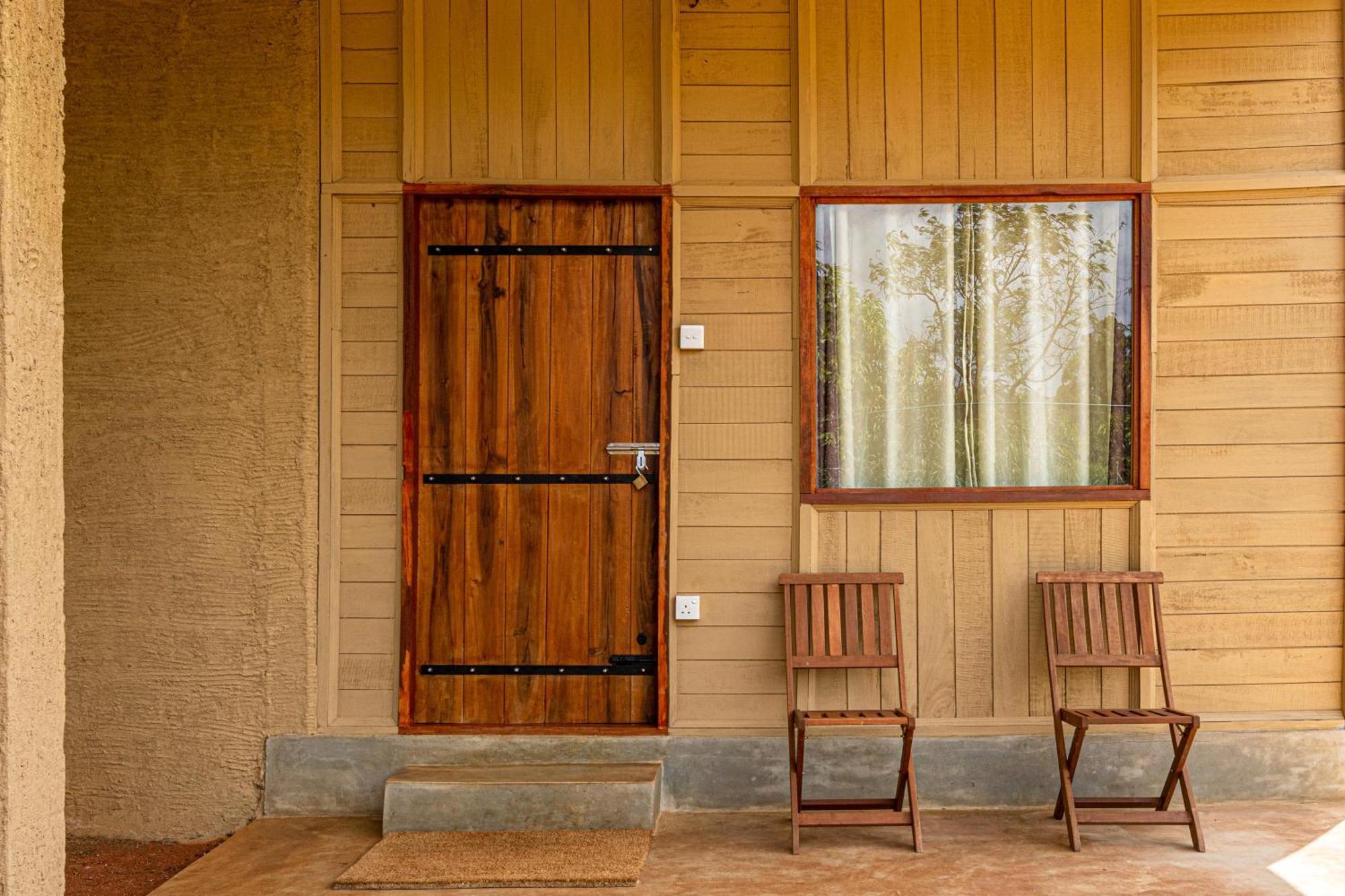 Rock Shade Chalet- Sigiriya Luaran gambar